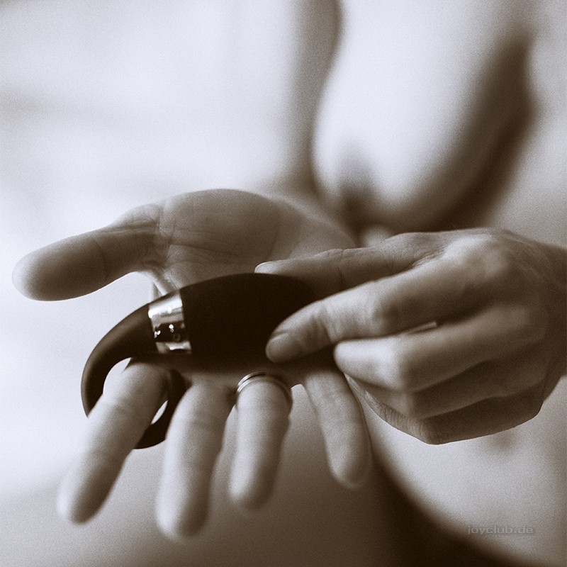 Das gut verarbeitete Sextoy erweist sich als komplett wasserdicht.