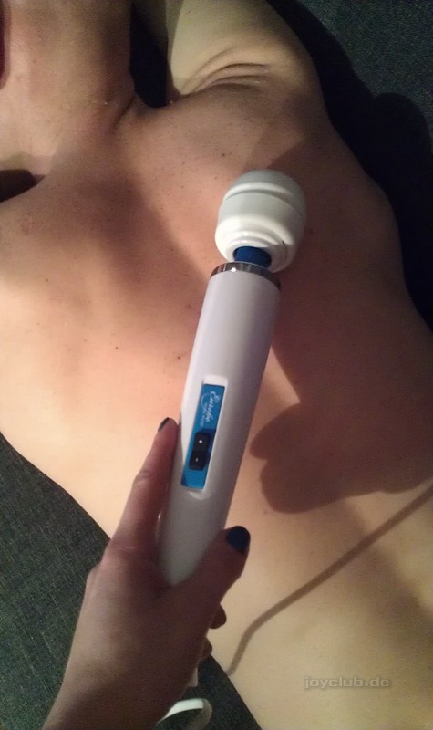 Der Massagestab überzeugt auch in seiner eigentlichen Anwendung mit einem ordentlichen Entspannungsfaktor.
