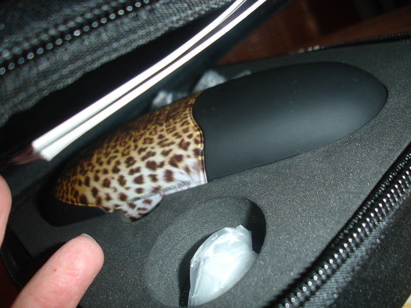 cyrus_luna lassen sich gerne vom Womanizer verführen.