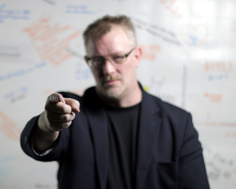 Haha, ein Dom, der mal Sub war!