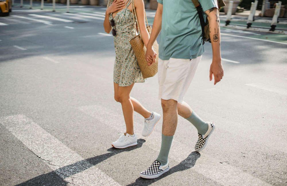 Sie glatt, er haarig: Ein gesellschaftlicher Standard, der unsere Autorin stutzig macht.