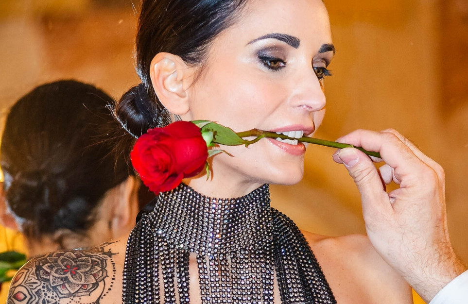 Beiß zu – und lasse dir die Chance auf dieses edle Event nicht entgehen.